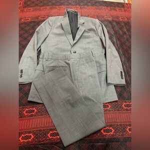THEORY suit 
Jacket: 40R
Pants: 33 x 29